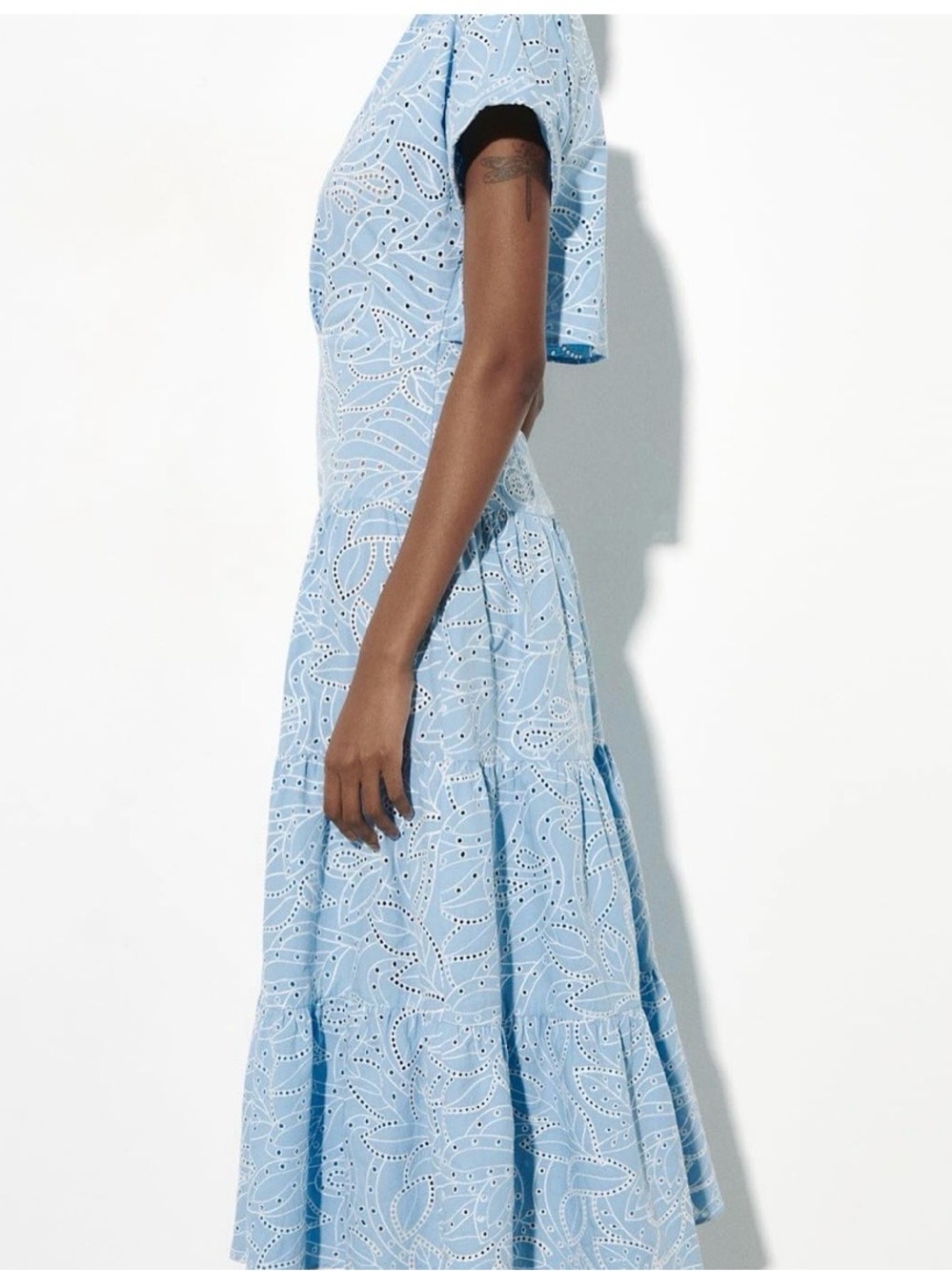 Zara Pale Blue Eyelet Tiered Midi Dress - Picture 6 of 9